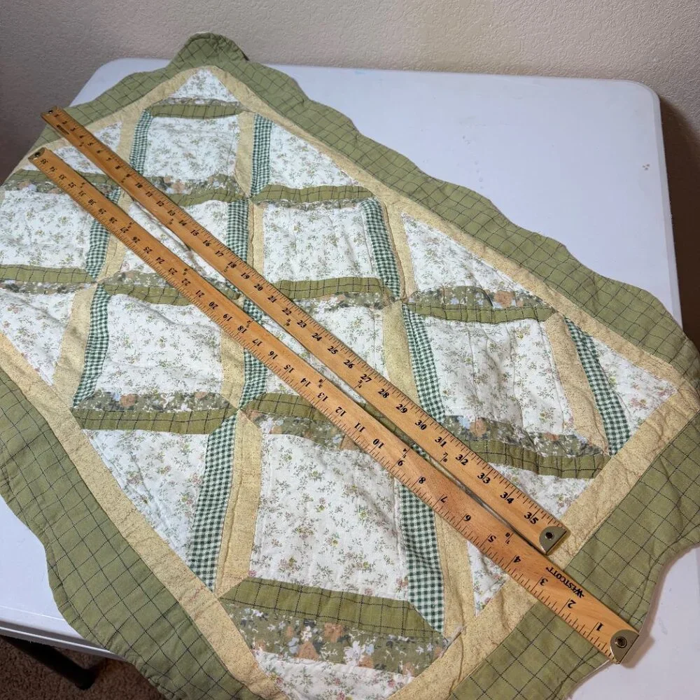 Vintage Domestications 2 Piece Green Pillowcase Set Patchwork Floral Ruffle Edge